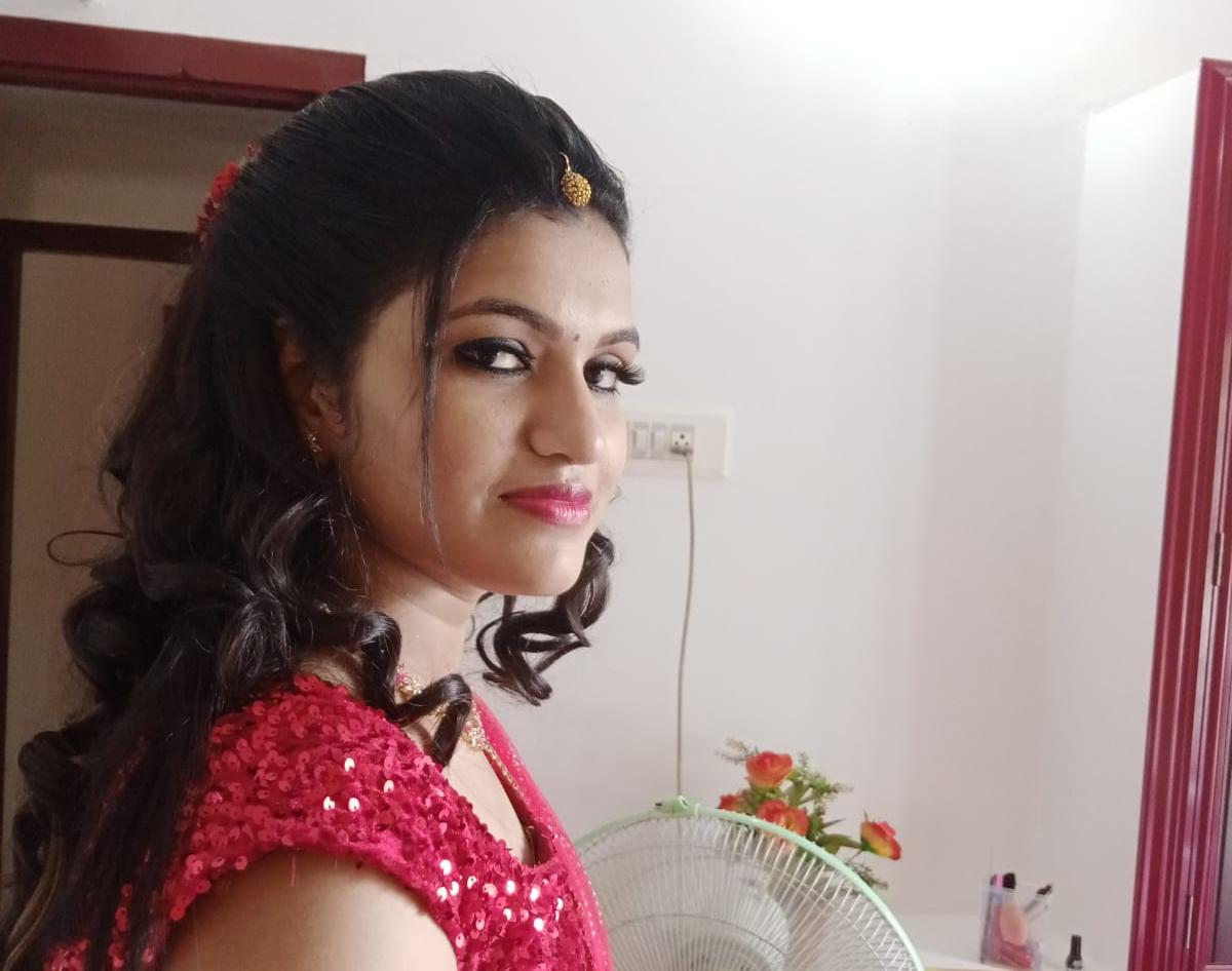 ANNA BEAUTY PARLOUR IRITTY